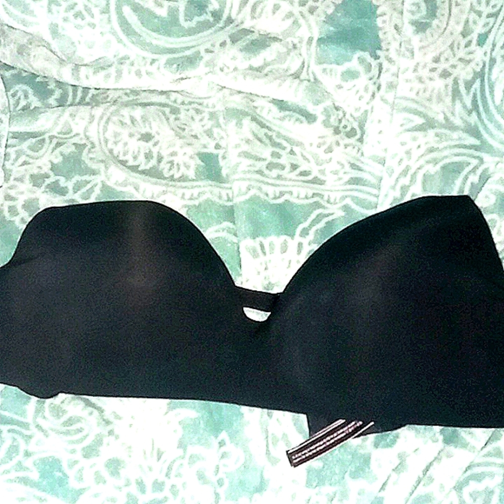 Victoria's secret t-shirt lightly lined wireless bra